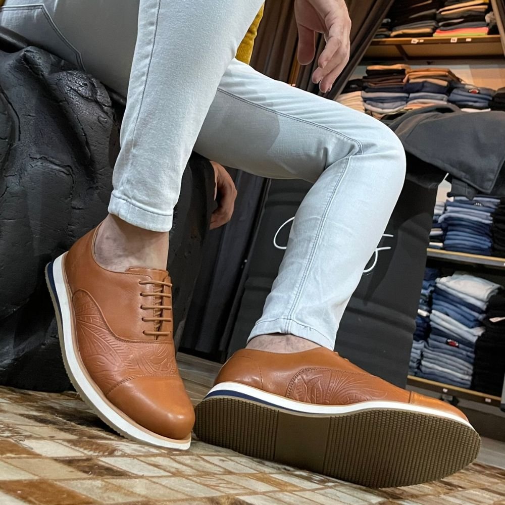 02 sapato casual oxford luke avalon em couro caramelo