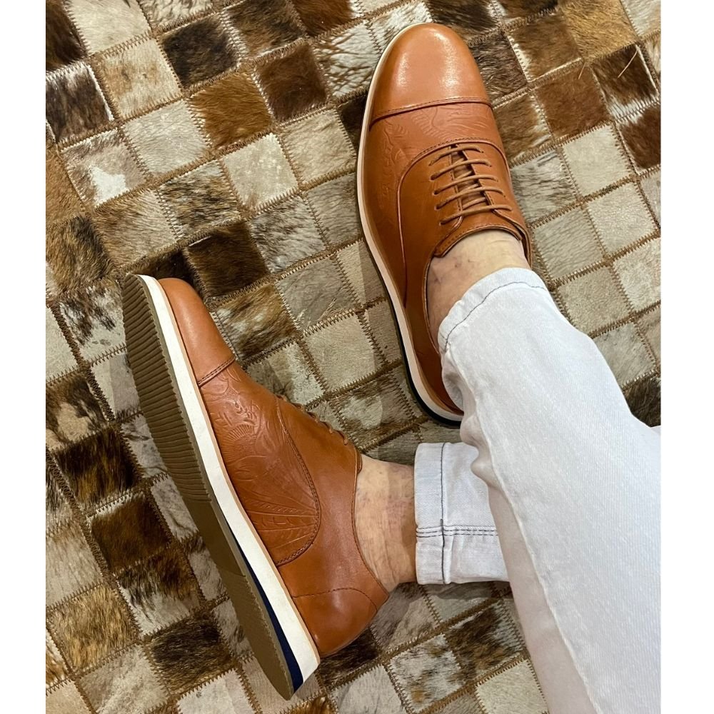 03 sapato casual oxford luke avalon em couro caramelo