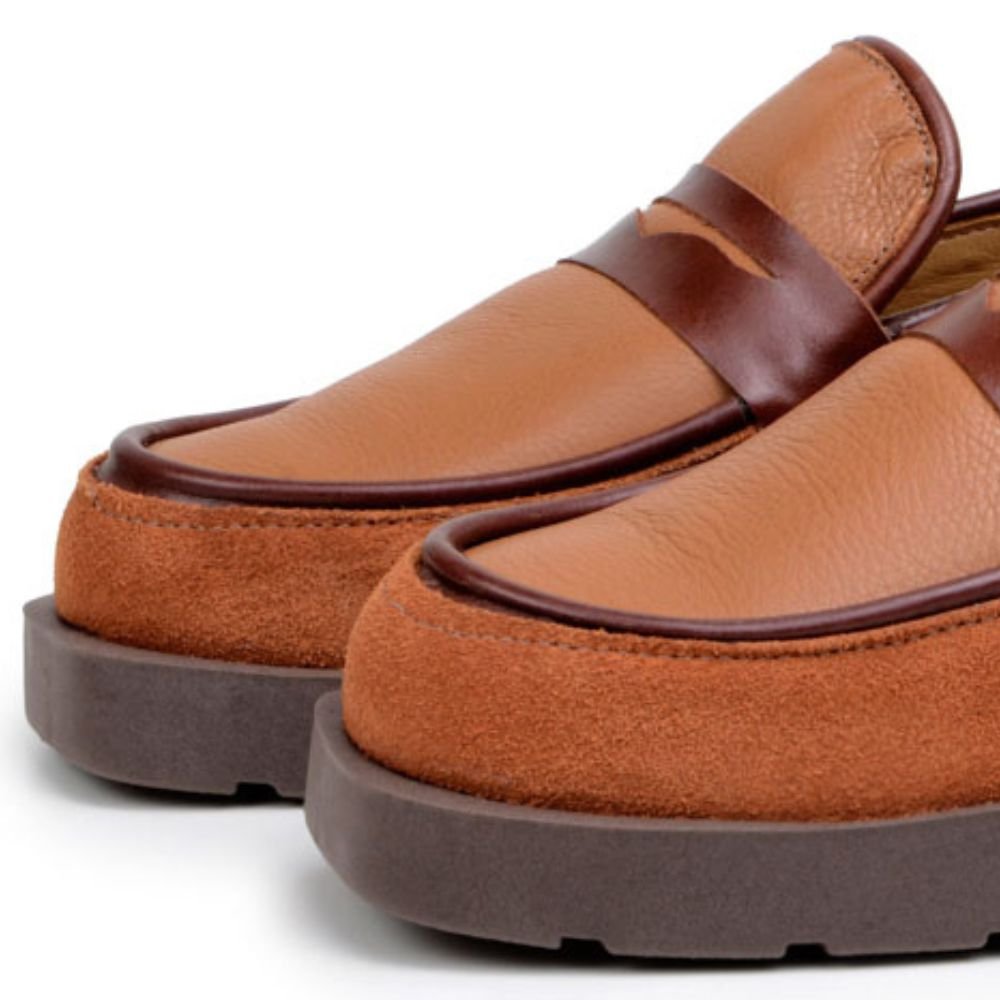 04 sapato loafer feminino confortavel janine mah couro ferrugem
