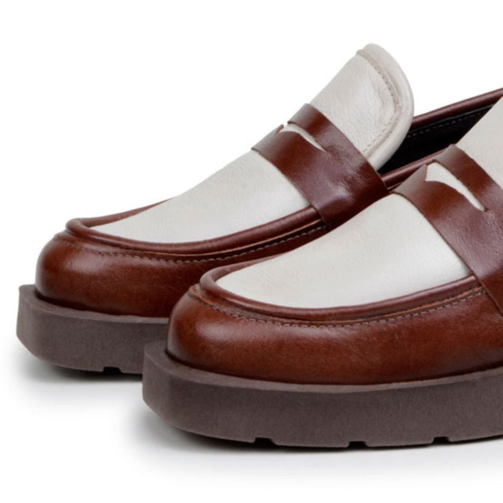 04 sapato loafer feminino confortavel janine mah couro marrom